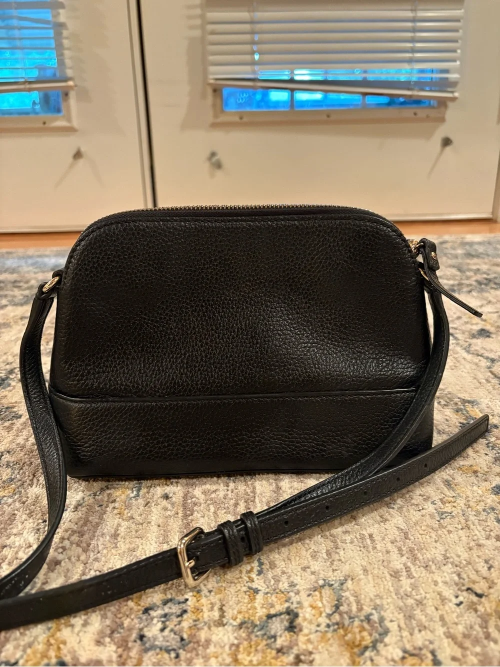 Kate Spade Hanna Small Black Leather Bag Dome Crossbody Southport Ave GUC